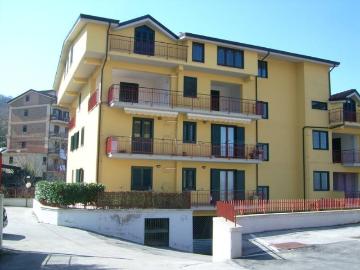 Appartamento in vendita a Aiello del Sabato AV