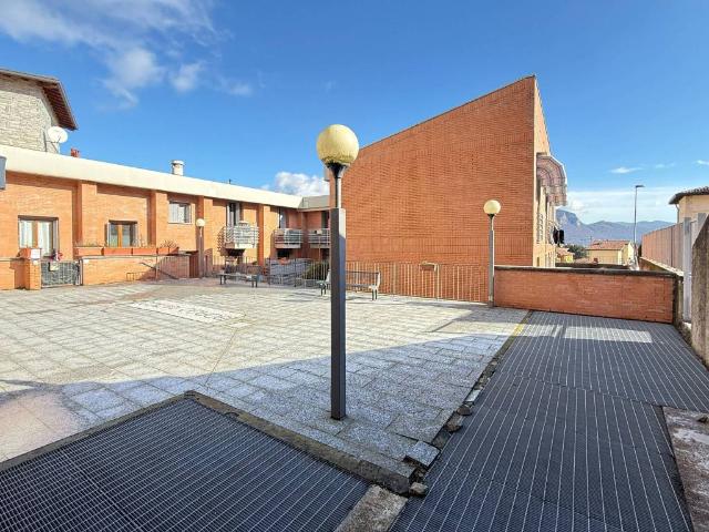 Appartamento in vendita a Airuno LC