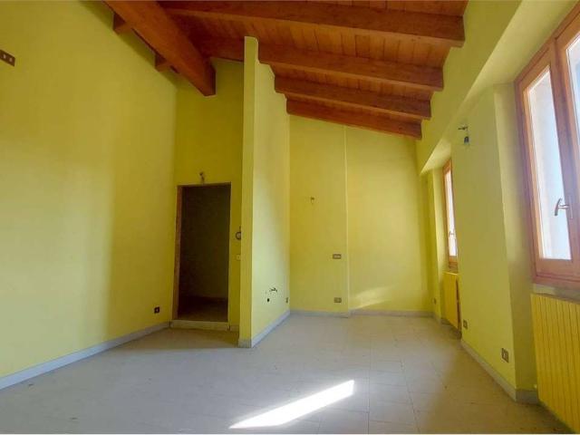 Appartamento in vendita a Airuno LC