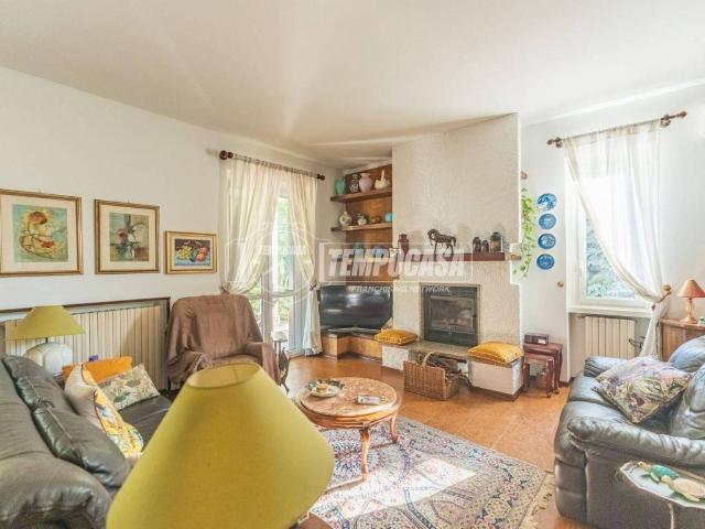 Villa in vendita a Albairate MI