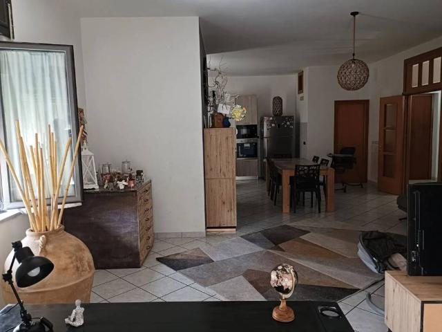Appartamento in vendita a Albanella SA