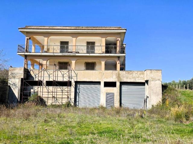 Appartamento in vendita a Albano Laziale RM