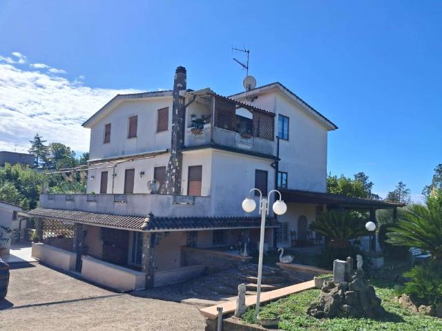 Appartamento in vendita a Albano Laziale RM