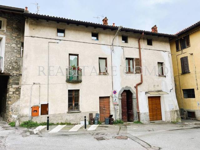 Appartamento in vendita a Albese con Cassano CO
