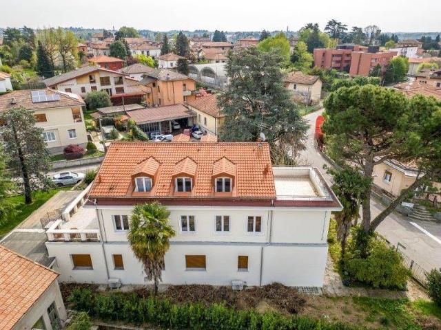 Appartamento in vendita a Albizzate VA