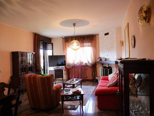 Appartamento in vendita a Albizzate VA