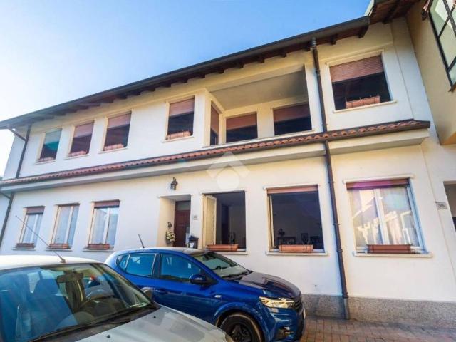 Appartamento in vendita a Albiate MB