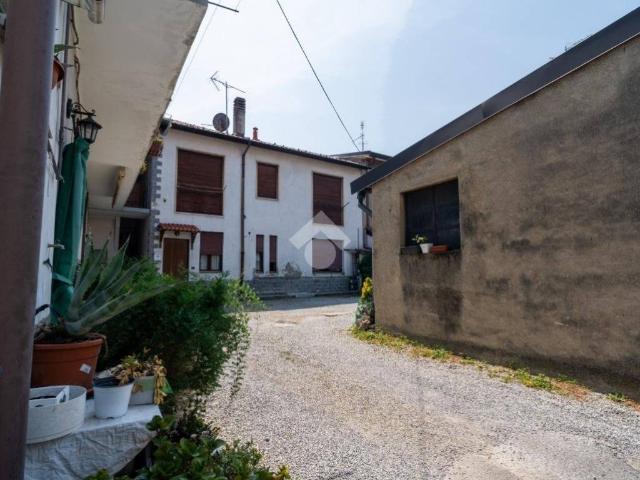 Appartamento in vendita a Albiate MB