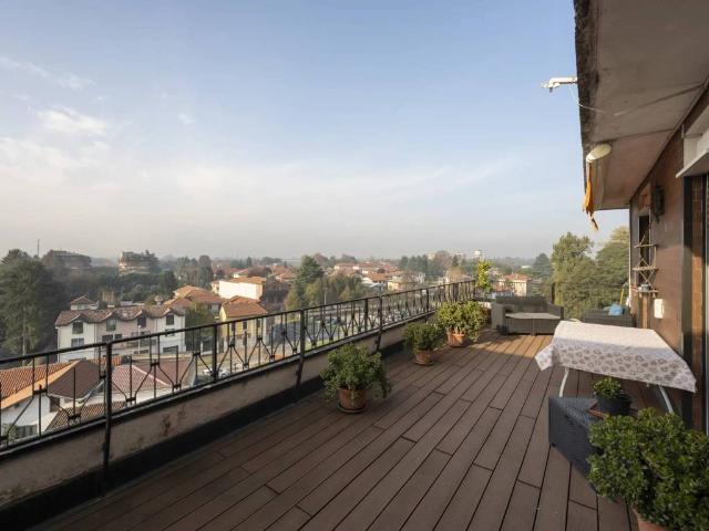 Appartamento in vendita a Albiate MB