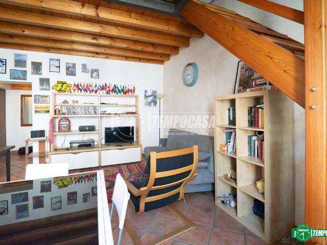 Appartamento in vendita a Albiate MB