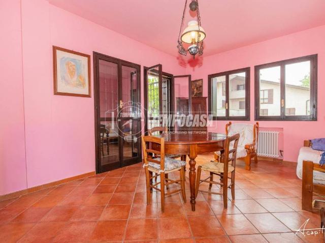 Appartamento in vendita a Albinea RE