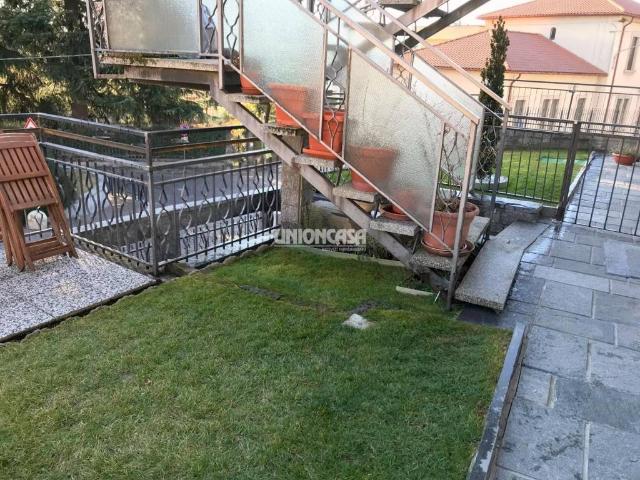 Appartamento in vendita a Albiolo CO