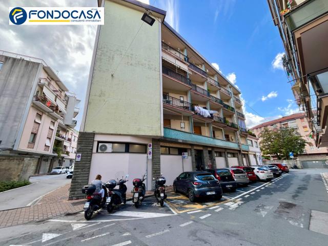 Appartamento in vendita a Albisola Superiore, Albisola Capo
