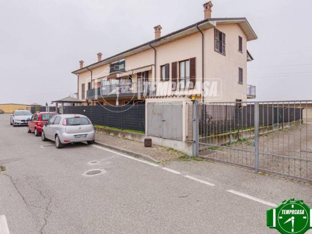 Appartamento in vendita a Albuzzano PV