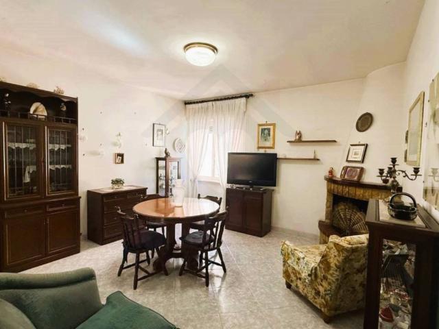 Appartamento in vendita a Allumiere RM