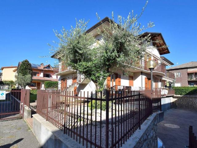 Appartamento in vendita a Almè BG