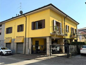 Appartamento in vendita a Almè BG