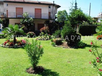 Appartamento in vendita a Almenno San Salvatore BG