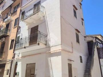 Appartamento in vendita a Altofonte PA