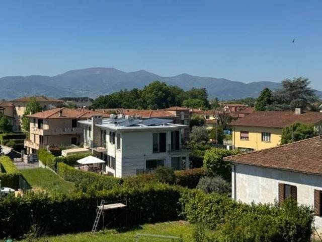 Appartamento in vendita a Altopascio LU