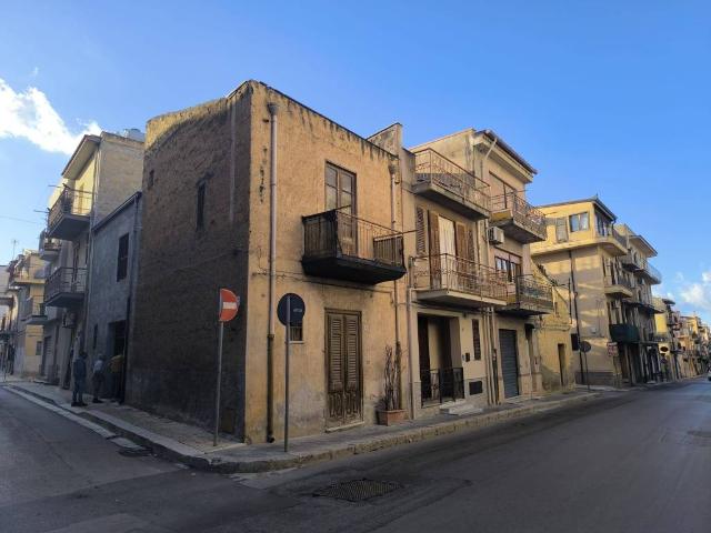 Appartamento in vendita a Altavilla Milicia PA