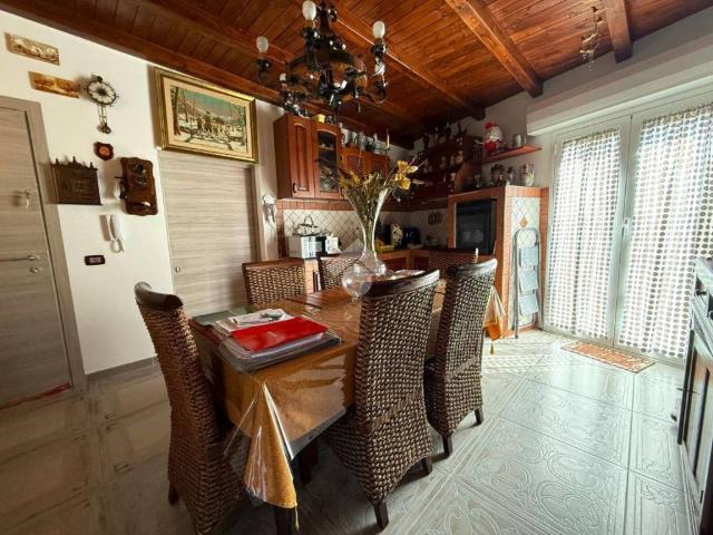 Appartamento in vendita a Altavilla Milicia PA