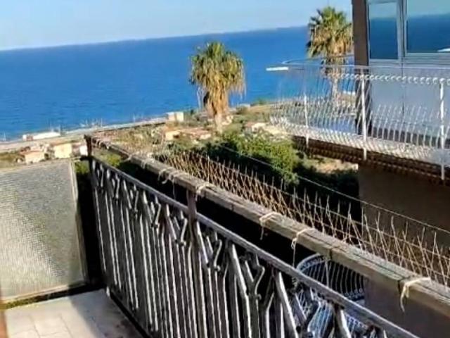 Appartamento in vendita a Altavilla Milicia PA