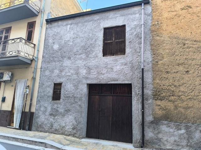 Appartamento in vendita a Altavilla Milicia PA