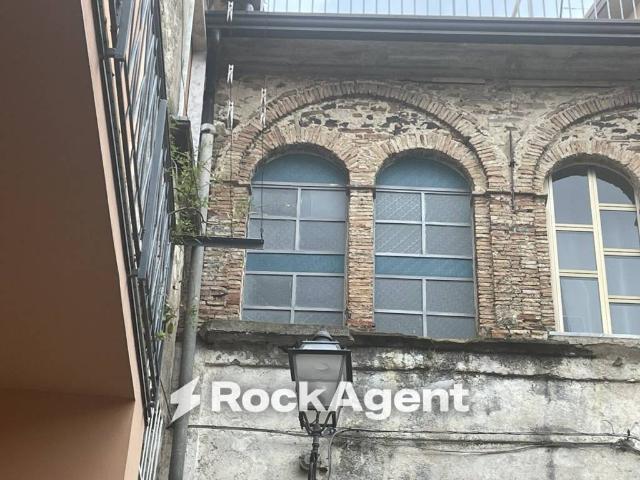 Appartamento in vendita a Altavilla Silentina SA