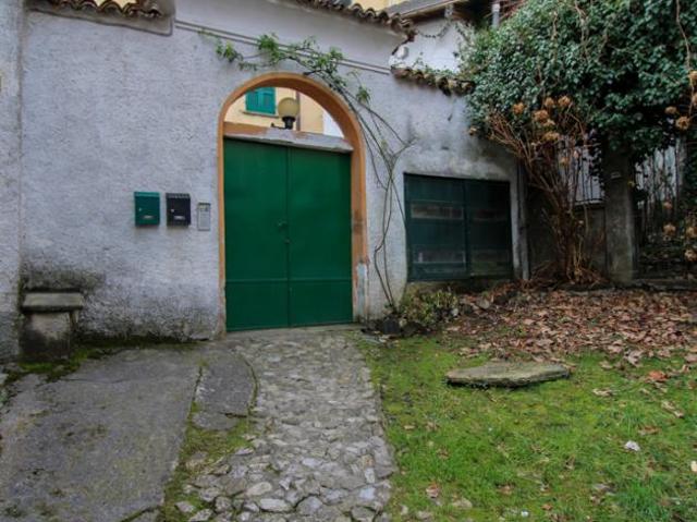 Appartamento in vendita a Alta Valle Intelvi