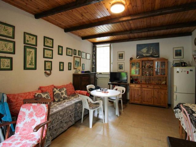 Appartamento in vendita a Alta Valle Intelvi CO