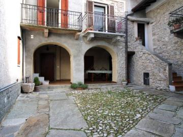 Appartamento in vendita a Alta Valle Intelvi CO
