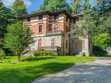 Appartamento in vendita a Alta Valle Intelvi CO