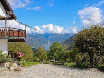 Appartamento in vendita a Alta Valle Intelvi CO
