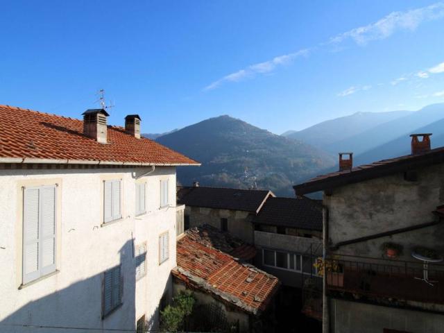 Appartamento in vendita a Alta Valle Intelvi CO
