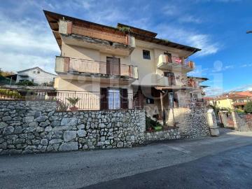 Appartamento in vendita a Alvignano CE
