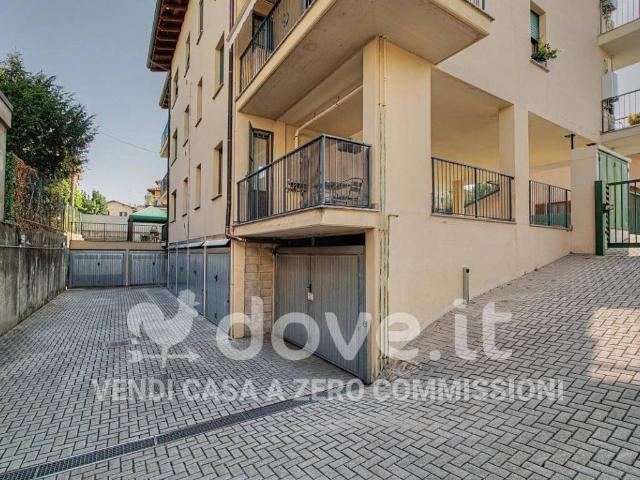 Appartamento in vendita a Alzate Brianza CO