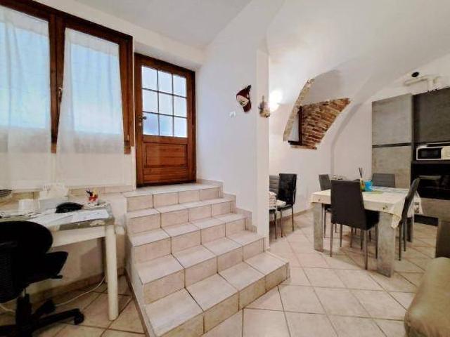 Appartamento in vendita a Alzano Lombardo BG