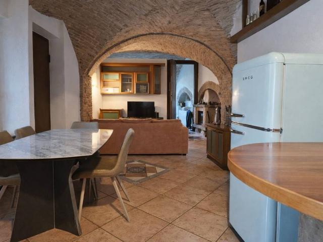 Appartamento in vendita a Alzano Lombardo BG