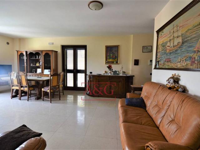 Appartamento in vendita a Amandola FM