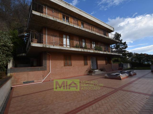 Appartamento in vendita a Amandola