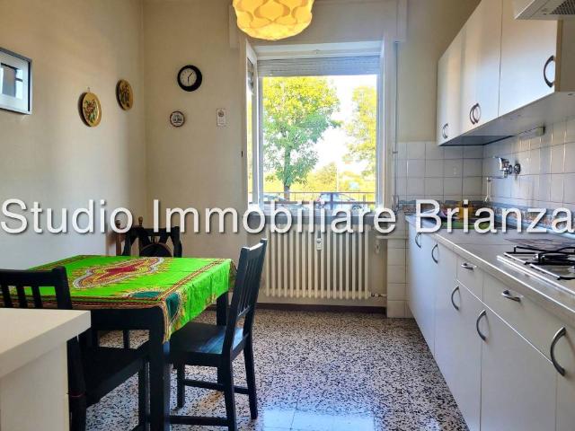 Appartamento in vendita a Ambivere BG