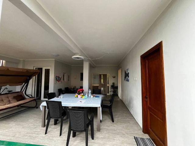 Villa in vendita a Ameglia SP