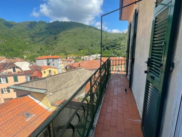Appartamento in vendita a Ameglia SP