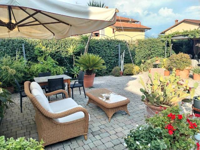 Appartamento in vendita a Ameglia SP