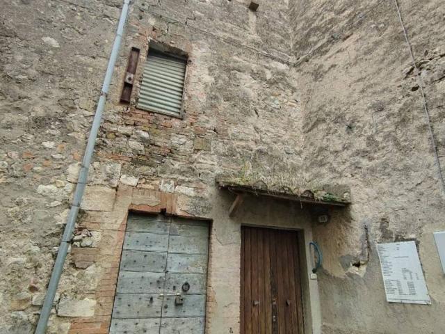 Appartamento in vendita a Amelia TR