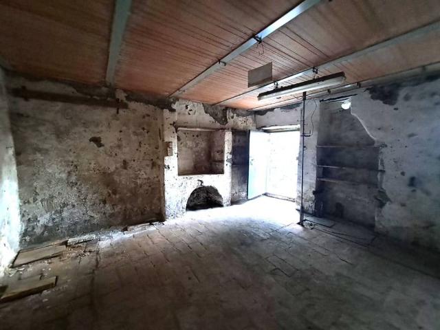 Appartamento in vendita a Amelia TR