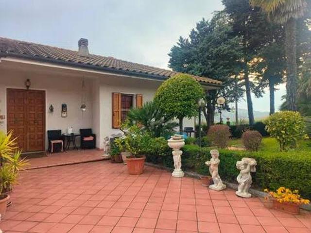 Appartamento in vendita a Ancona AN