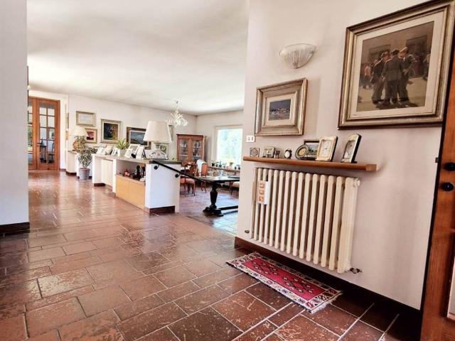 Villa in vendita a Ancona AN