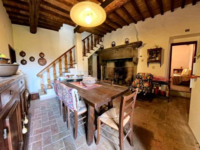 Appartamento in vendita a Anghiari AR